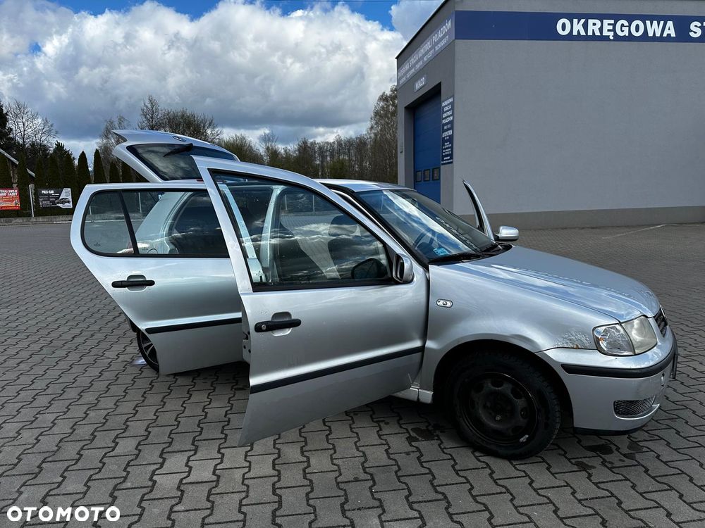Volkswagen Polo 1.4 Basis - 6