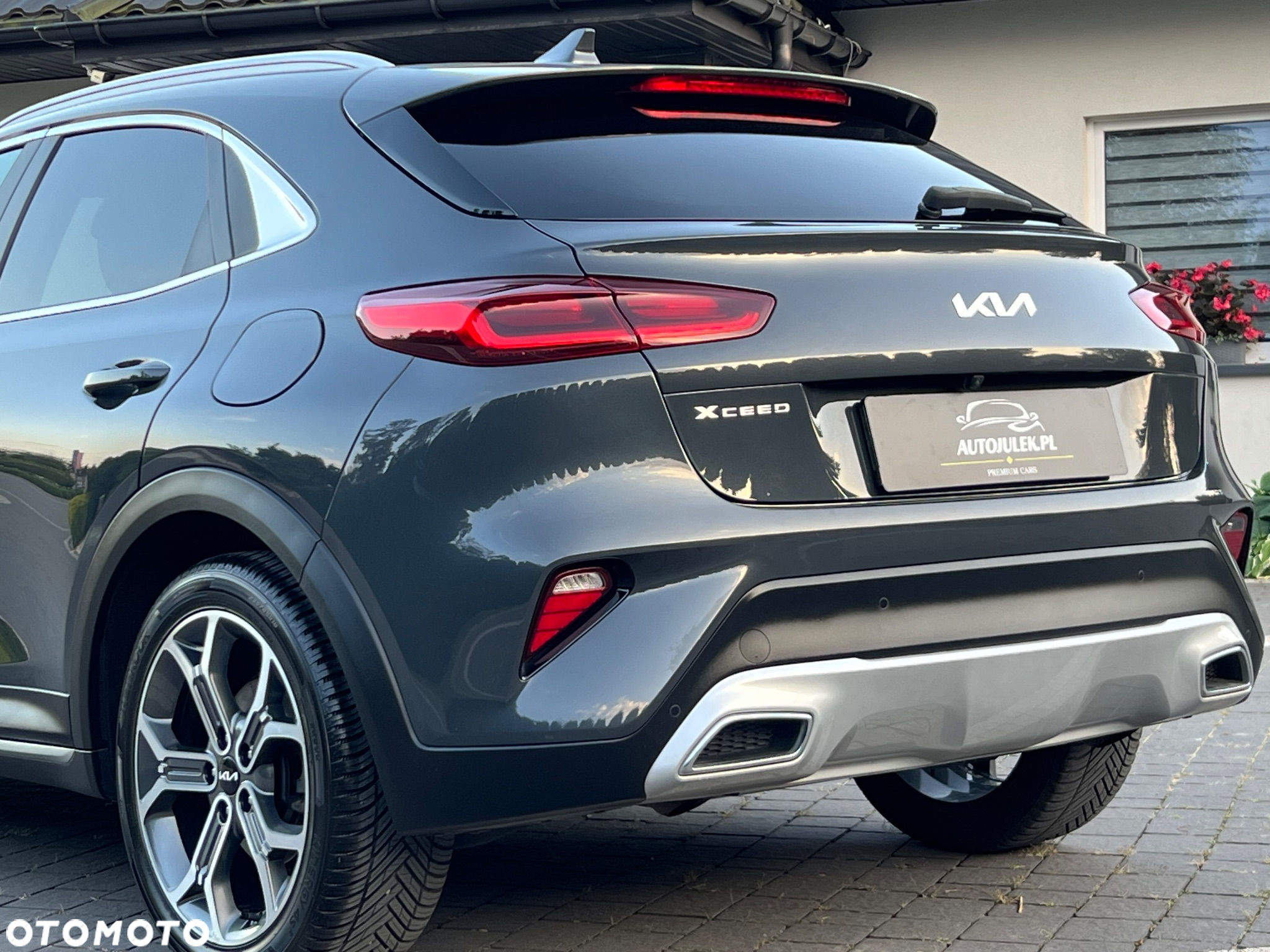 Kia XCeed - 12