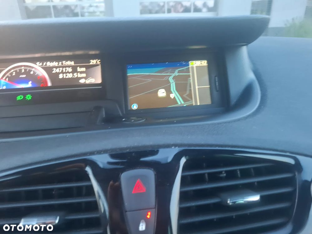 Renault Scenic 1.6 dCi Energy Bose Edition - 11