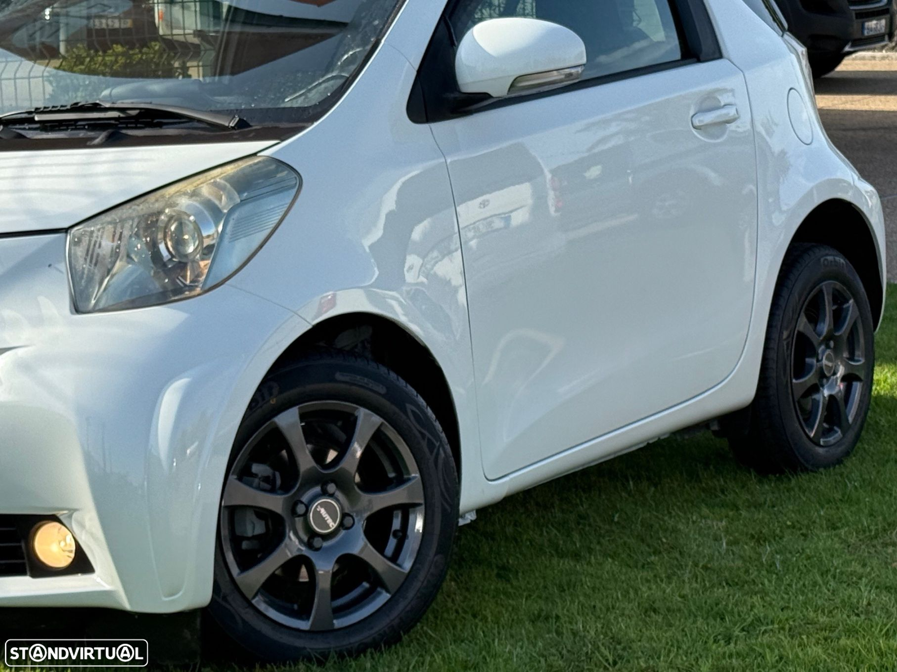 Toyota iQ 1.33 VVT-i - 30