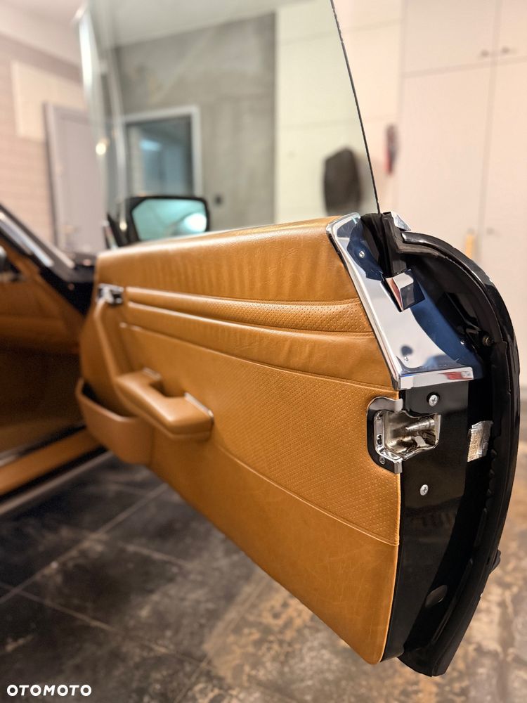Mercedes-Benz SL - 37