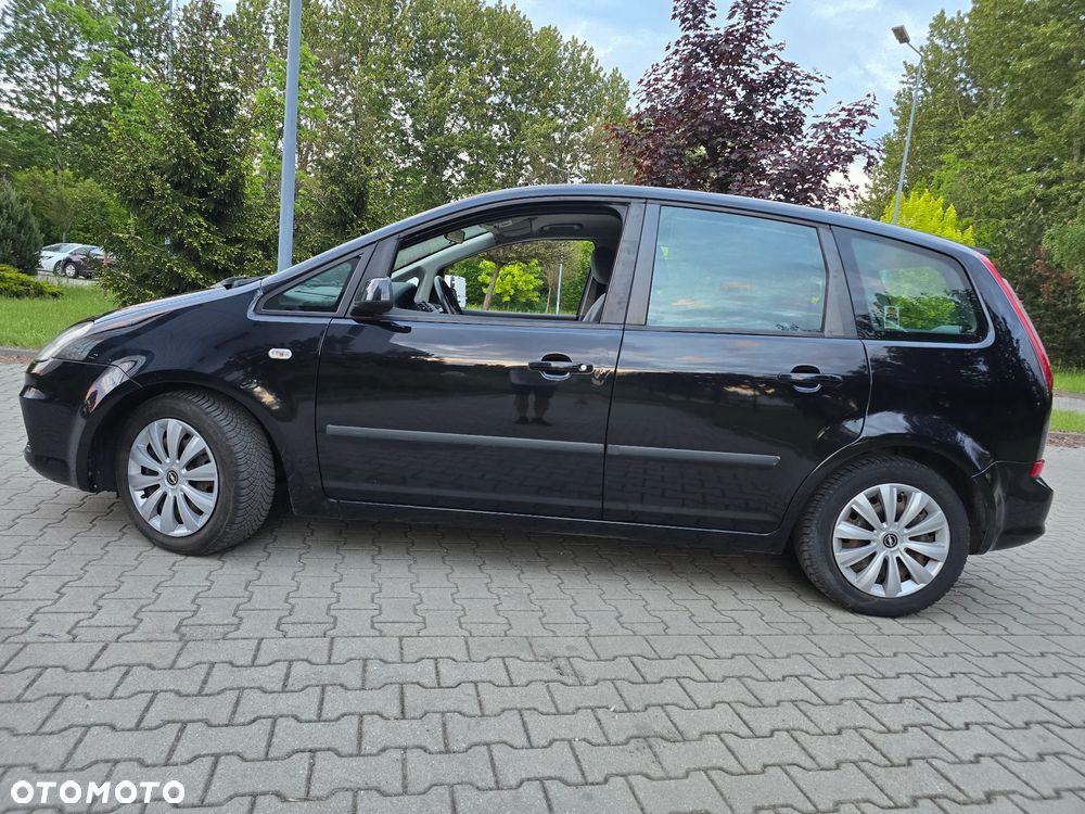 Ford C-MAX - 17