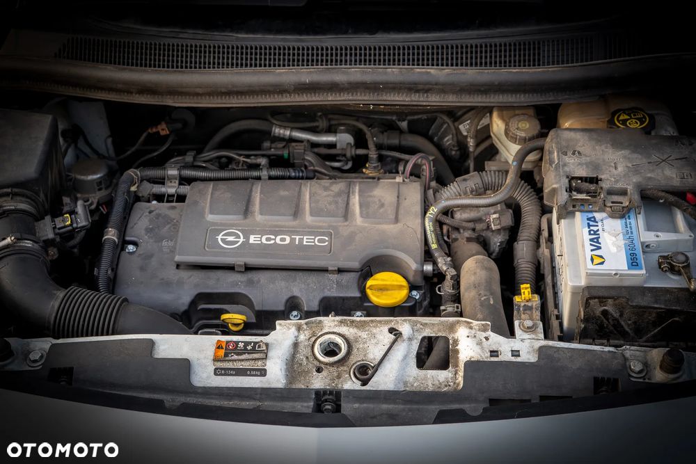 Opel Meriva 1.4 T Essentia - 22