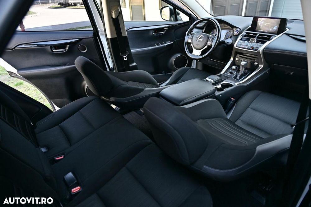 Lexus Seria NX 300h FWD Business - 15