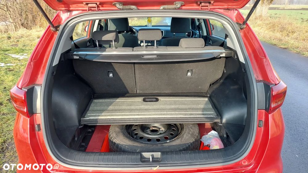 Kia Sportage 1.6 GDI 2WD Attract - 33