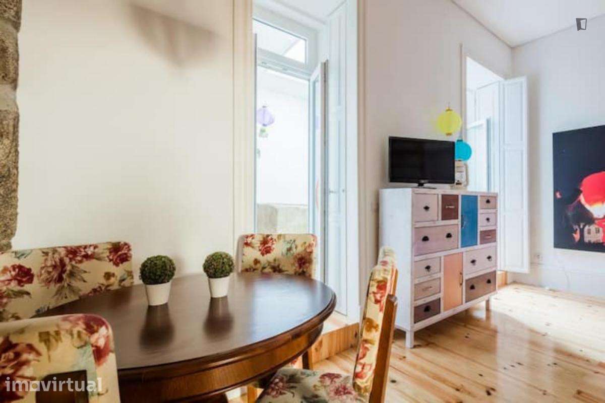 Apartamento com 1 quartos - localizado em Santo Ildefonso Porto - Grande imagem: 5/8