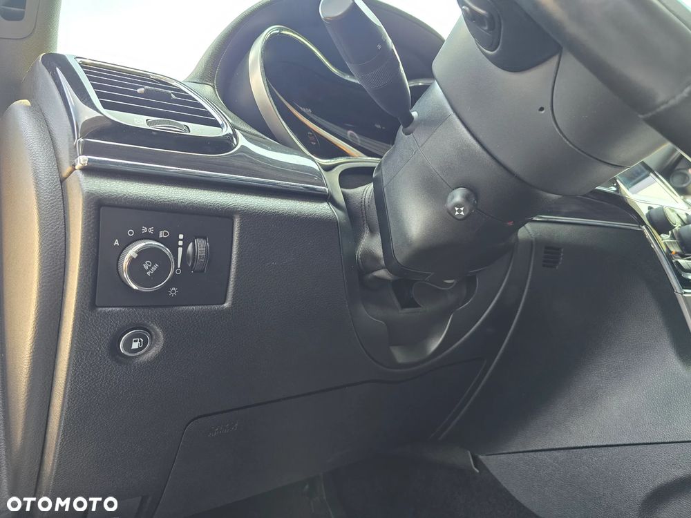 Jeep Grand Cherokee 5.7 V8 HEMI 4WD Automatik Overland - 27