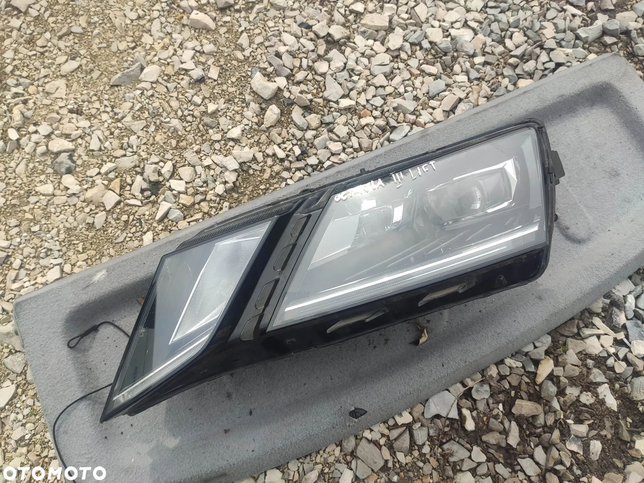 CC Lampa Lewy Przód Skoda Octavia III Lift FL 16-20 Led 5E1941015D - 1