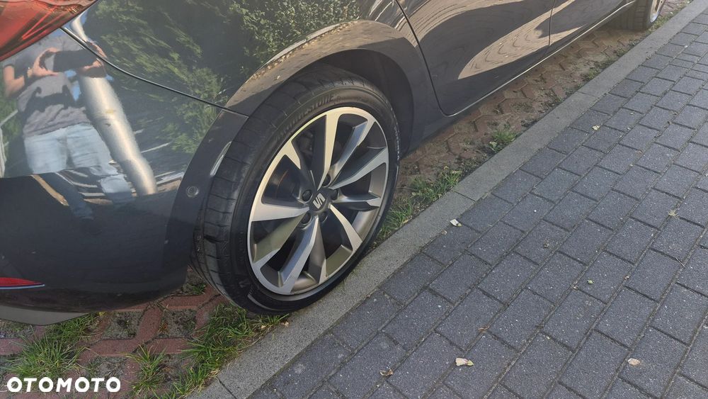 Seat Leon 1.5 eTSI FR DSG - 11