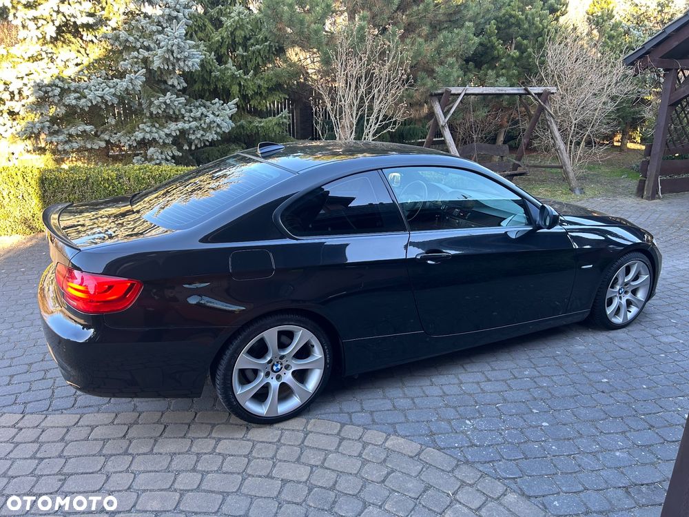 BMW Seria 3 320i M Sport Edition - 11