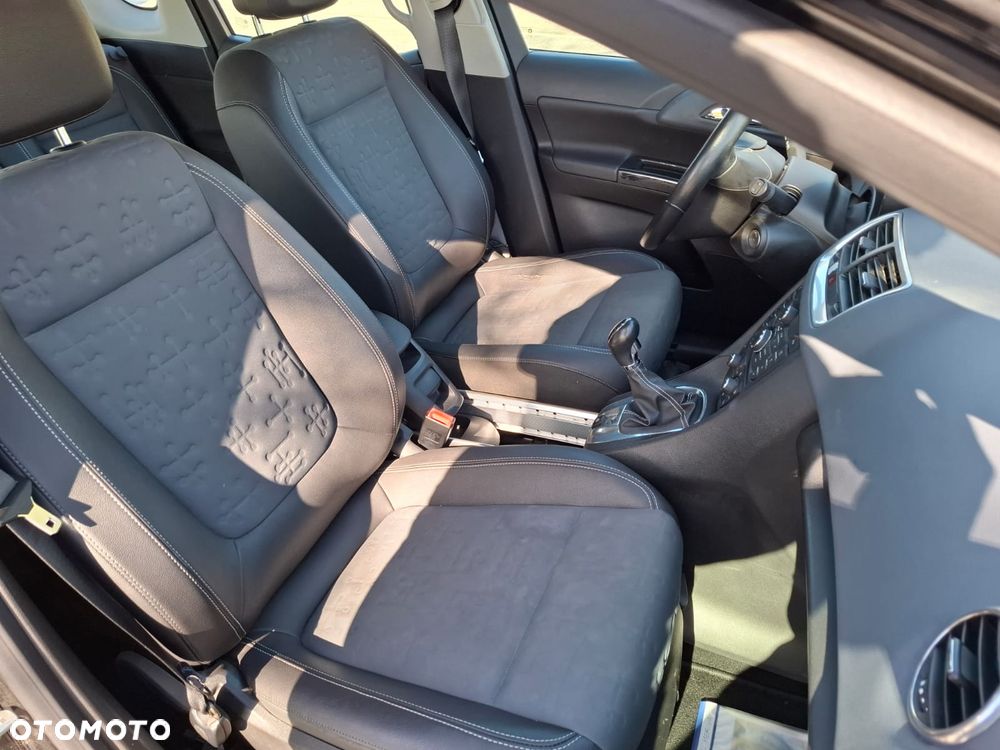 Opel Meriva 1.4 T Cosmo - 7