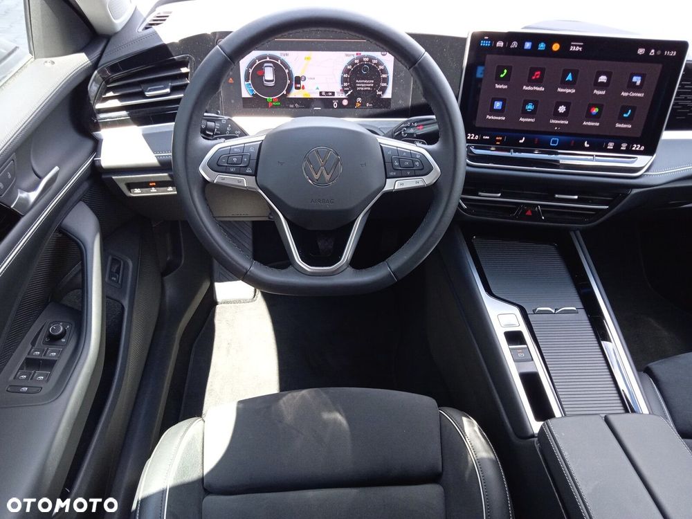 Volkswagen Passat 1.5 TSI EVO Elegance DSG - 10