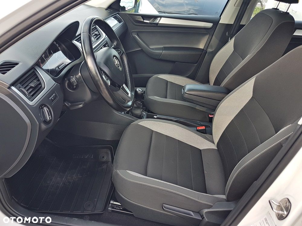 Skoda RAPID 1.6 TDI DPF Ambition - 15