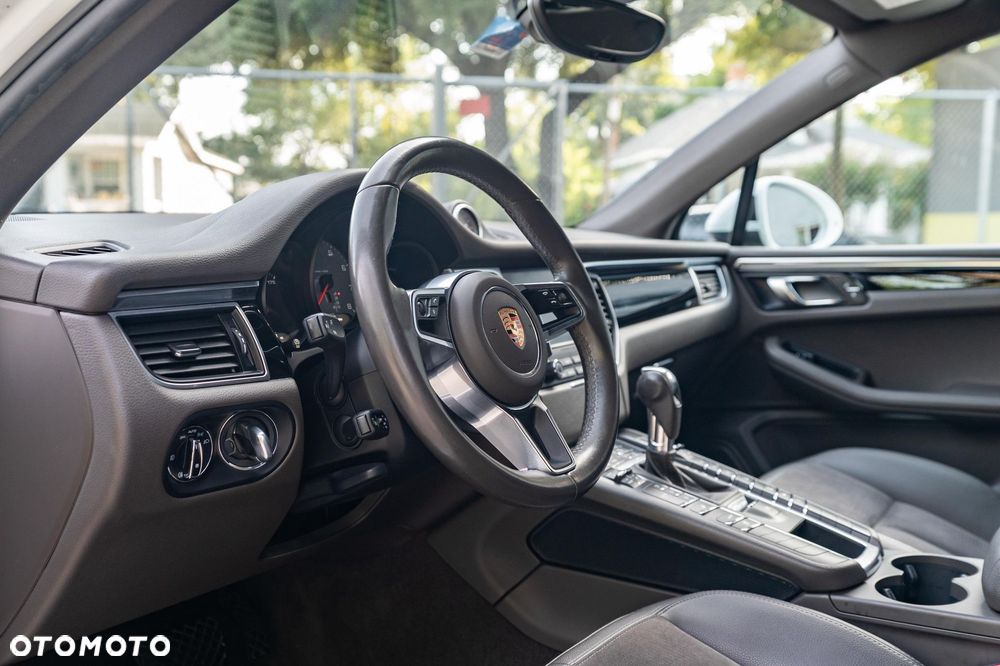 Porsche Macan S PDK - 11