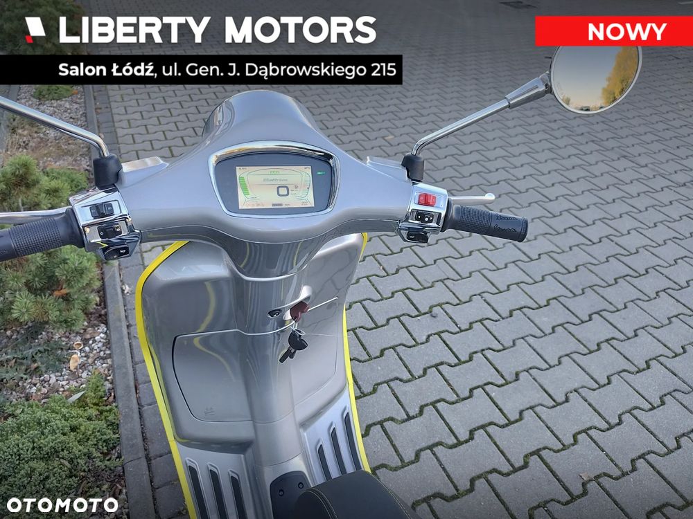 Vespa Primavera - 11