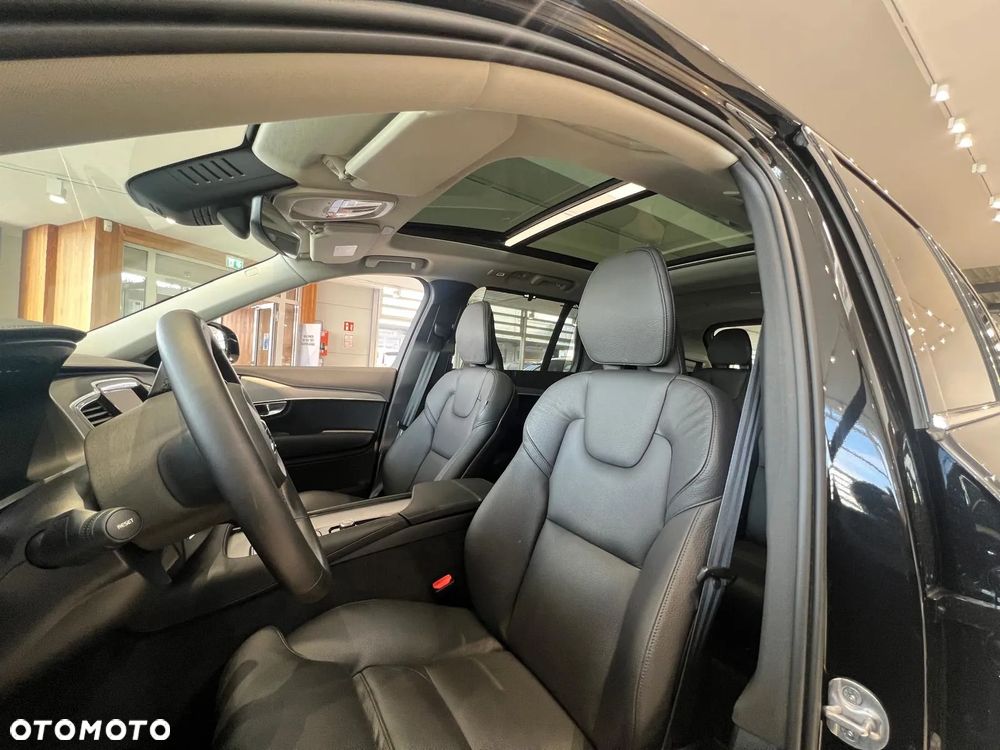 Volvo XC 90 B5 D AWD Ultimate Dark 7os - 16