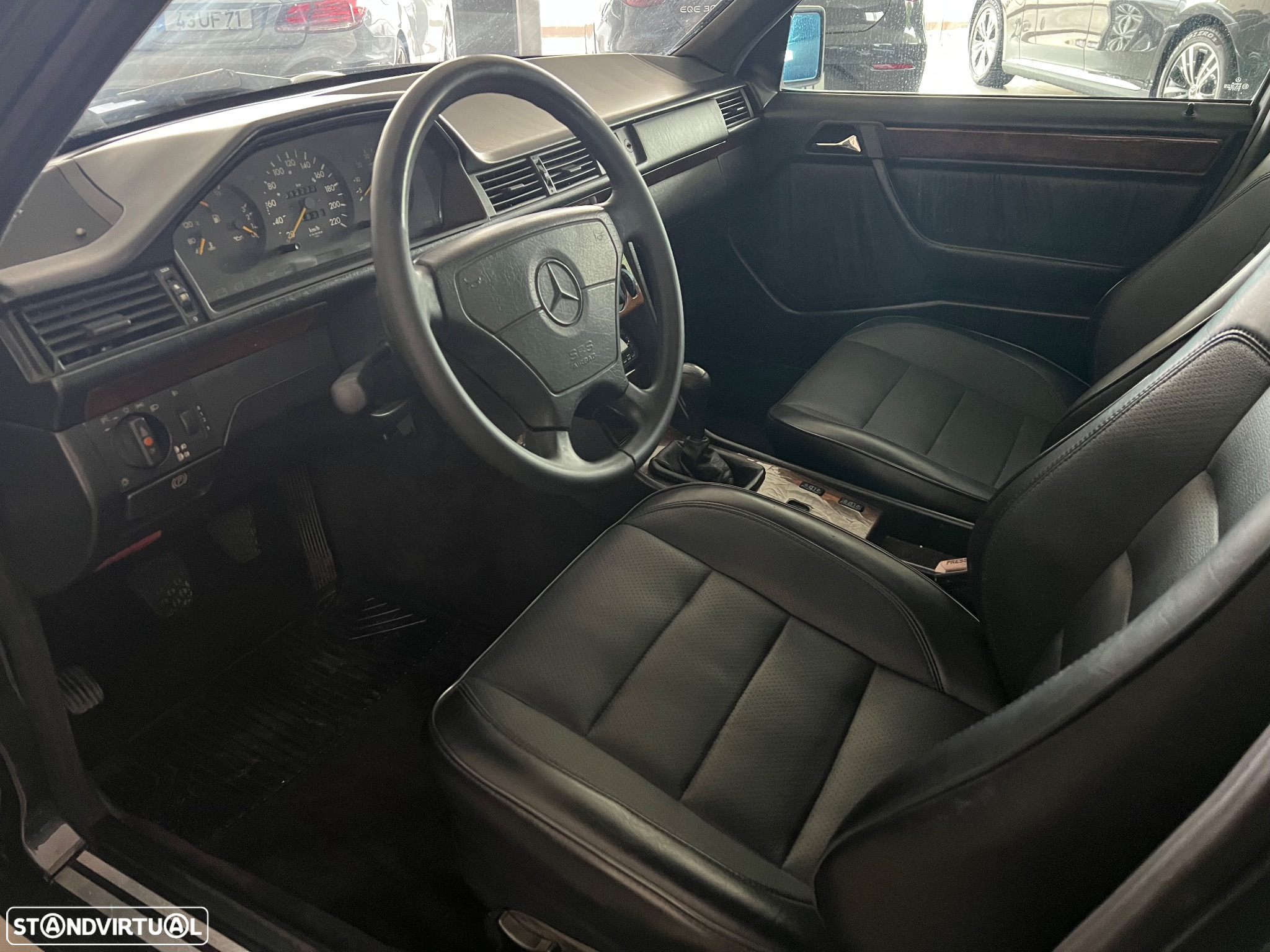 Mercedes-Benz E 250 D Turbo - 8
