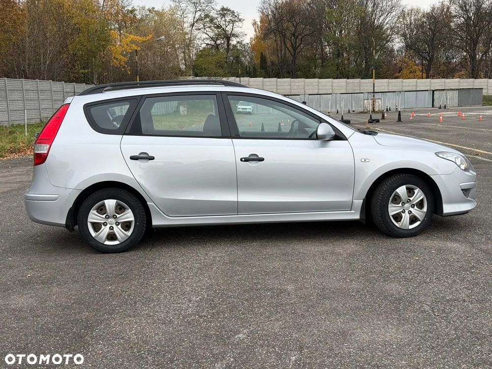 Hyundai i30 1.4 blue Classic - 14