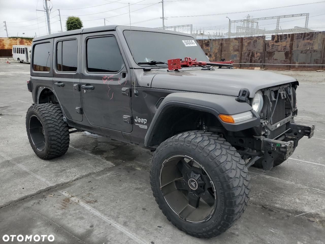 Jeep Wrangler - 1