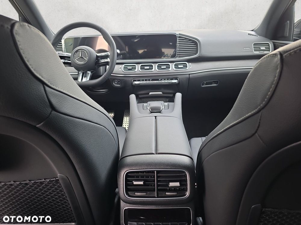 Mercedes-Benz GLE - 13