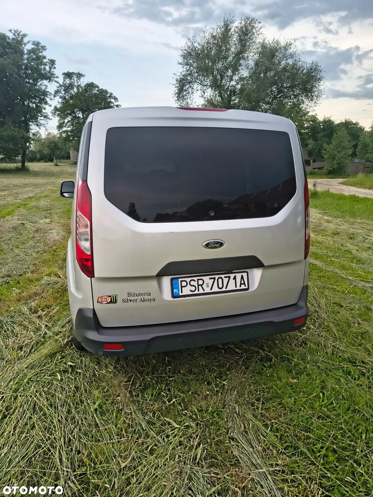 Ford Transit Connect - 6