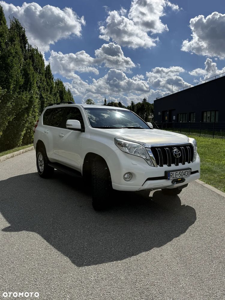 Toyota Land Cruiser LC 2.8 D-4D Prado - 2