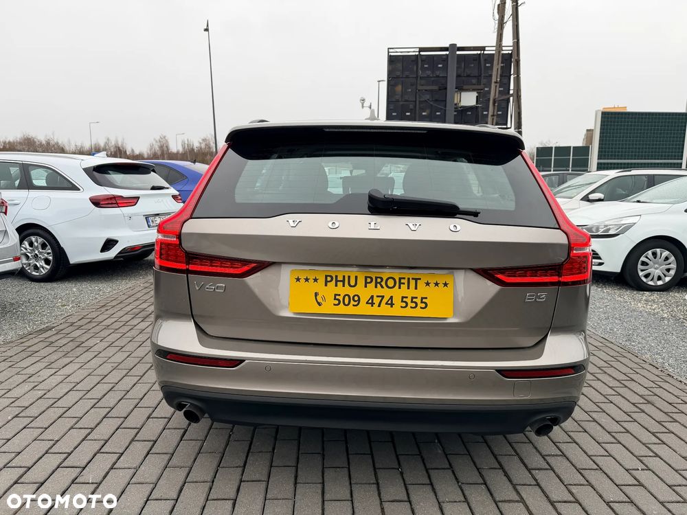 Volvo V60 B3 B Momentum Core - 10