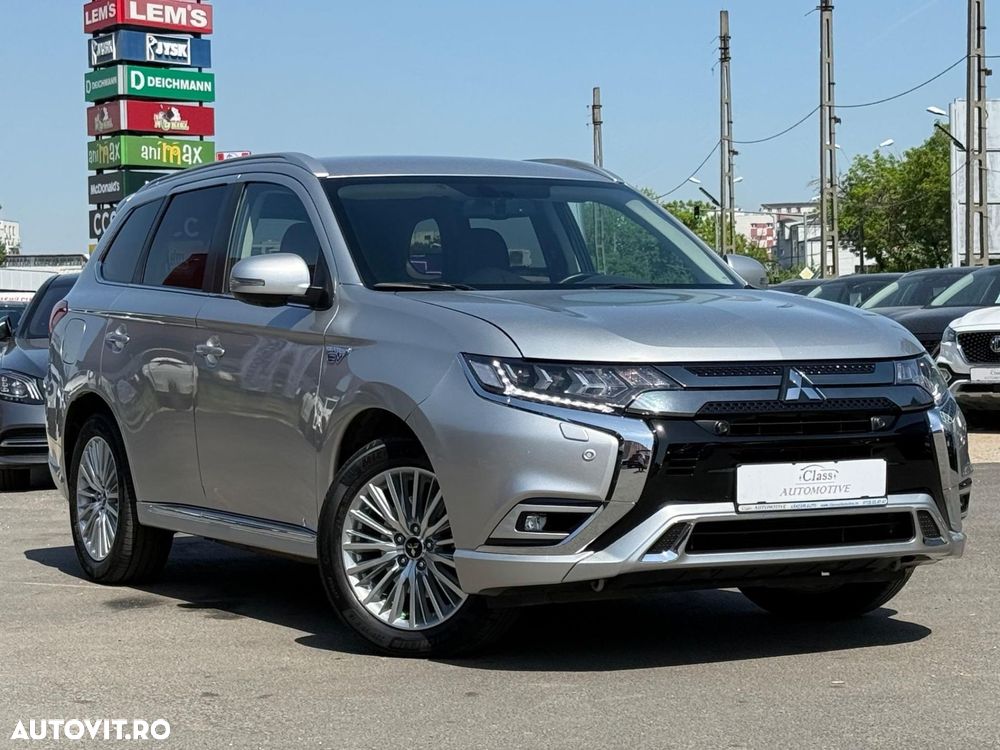 Mitsubishi Outlander 2.0L AS&G CVT Instyle - 4