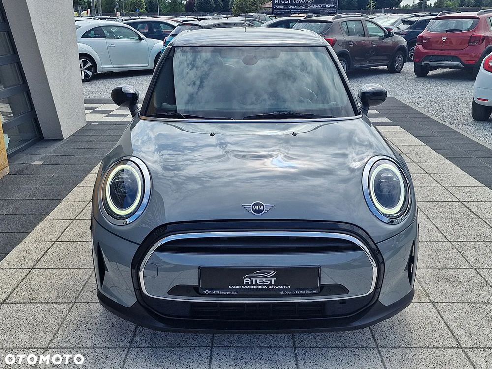 MINI Cooper Essential Trim - 6