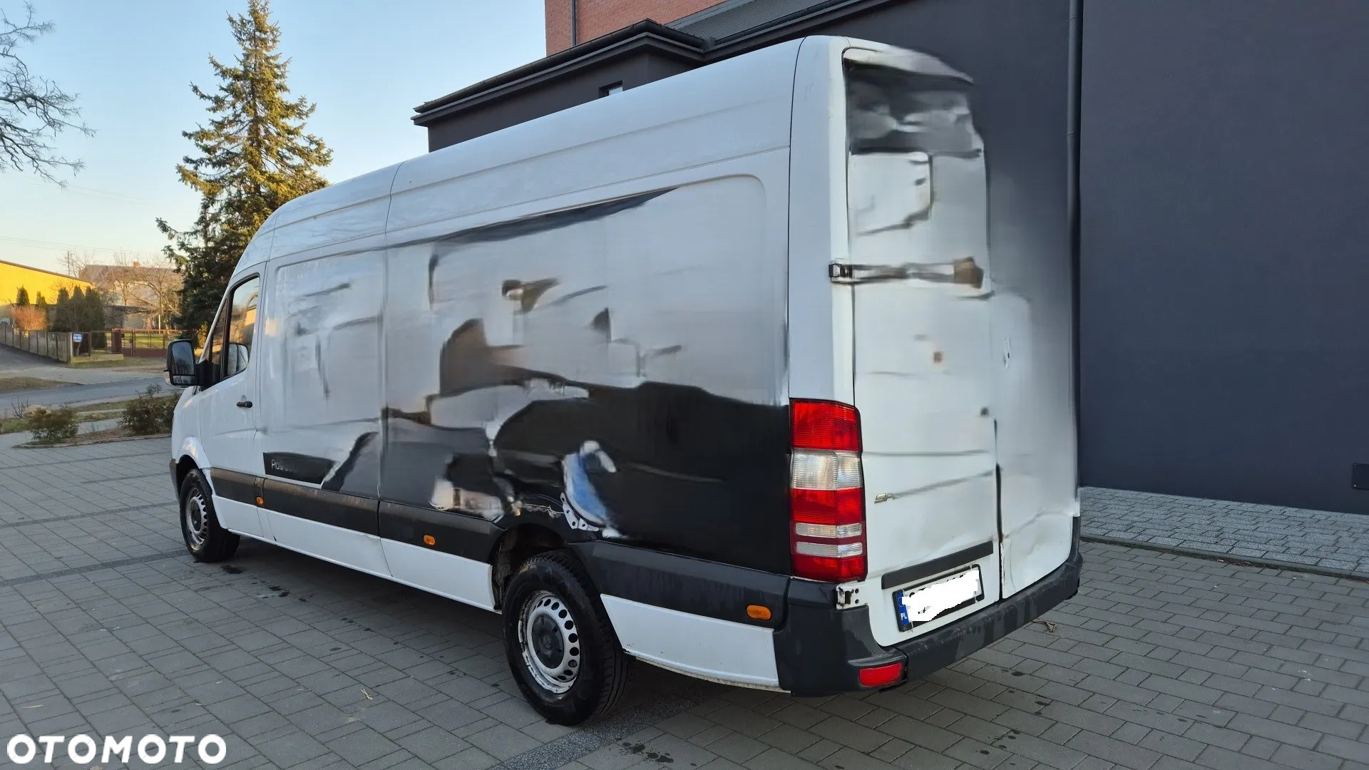 Mercedes-Benz SPRINTER - 4