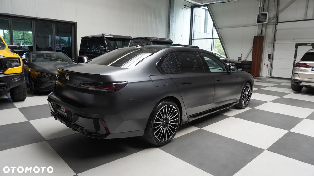 BMW Seria 7 740d xDrive mHEV M Sport sport - 4