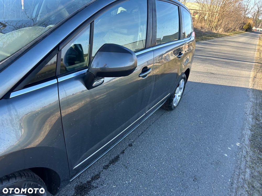 Peugeot 5008 - 26