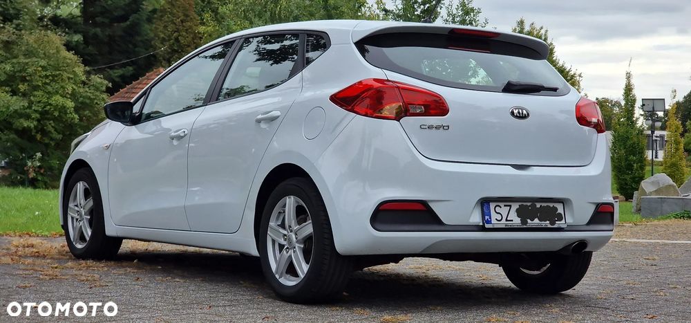 Kia Ceed 1.4 CVVT Attract Plus - 6