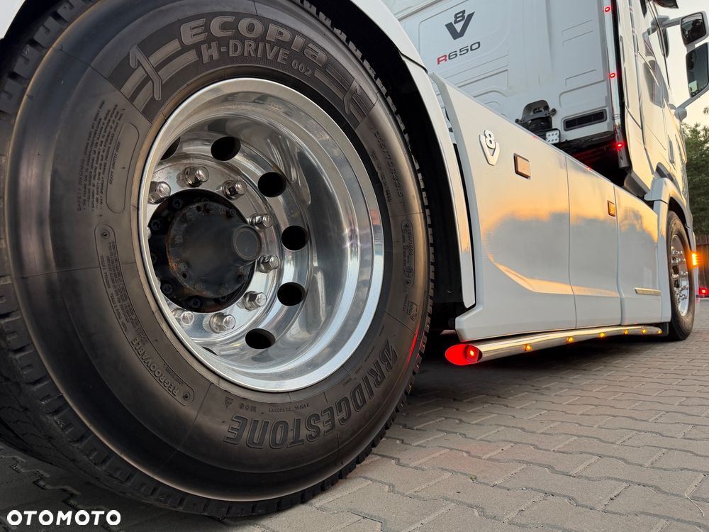Scania Scania R650 z Niemiec bez EGR tylko SCR pełne wyposażenie FULL AIR V8 - 36