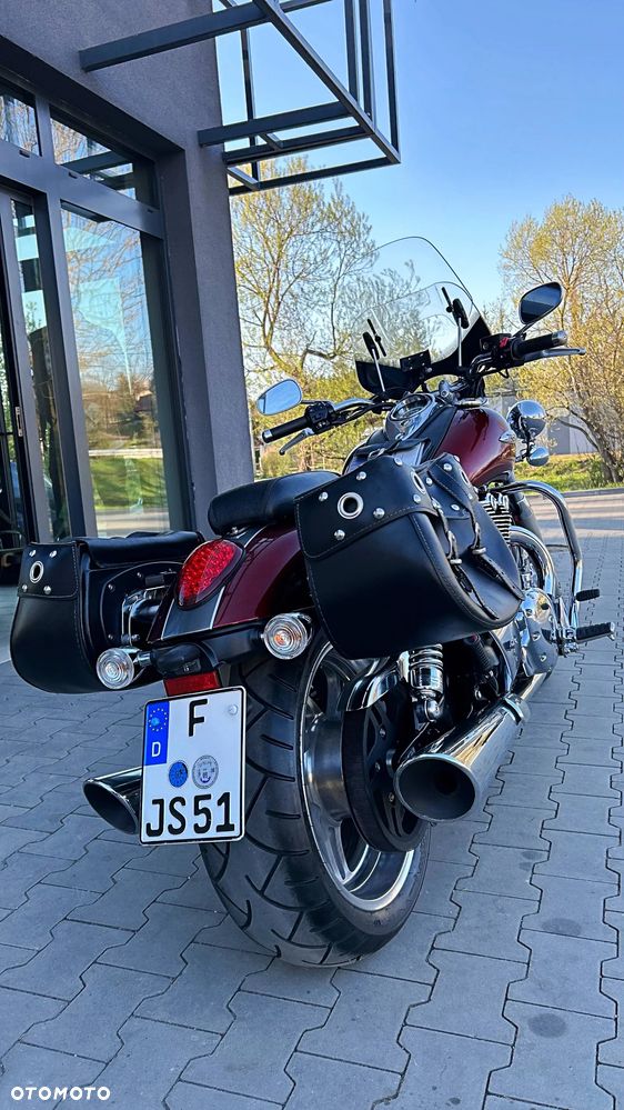 Triumph Thunderbird - 17