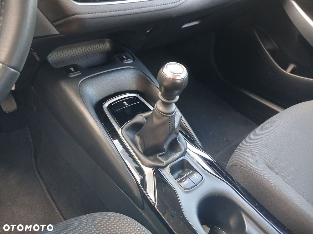 Toyota Corolla - 13