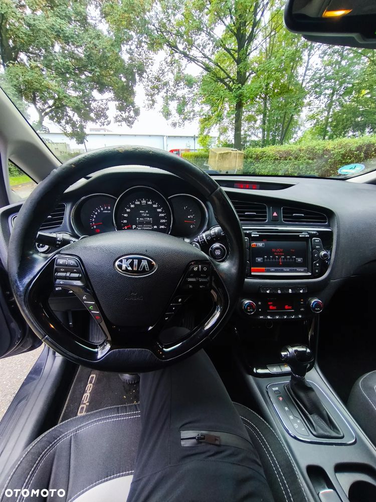Kia Ceed 1.6 GDI DCT Spirit - 4