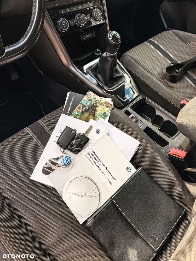 Volkswagen T-Roc 1.0 TSI OPF - 32