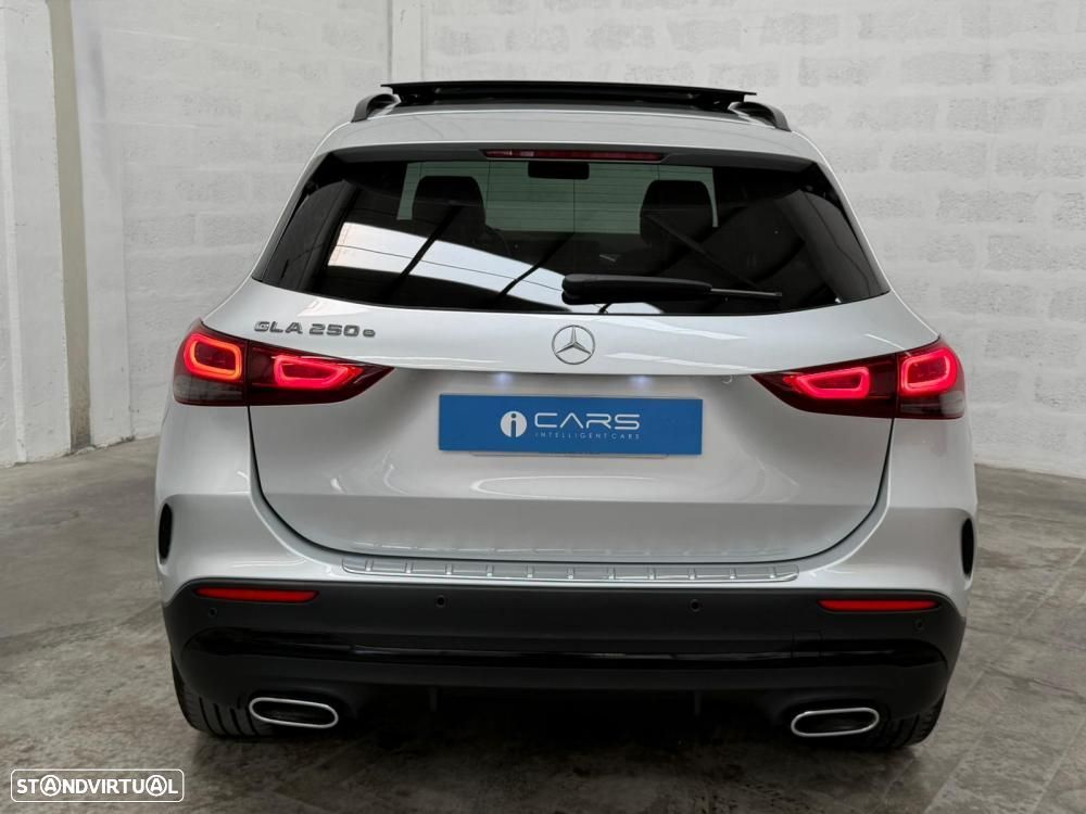 Mercedes-Benz GLA 250 e AMG Line - 12