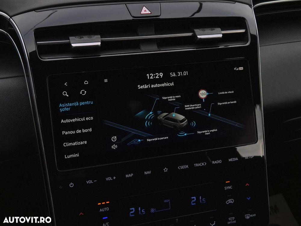 Hyundai Tucson 1.6 T-GDi HEV 2WD Select - 26