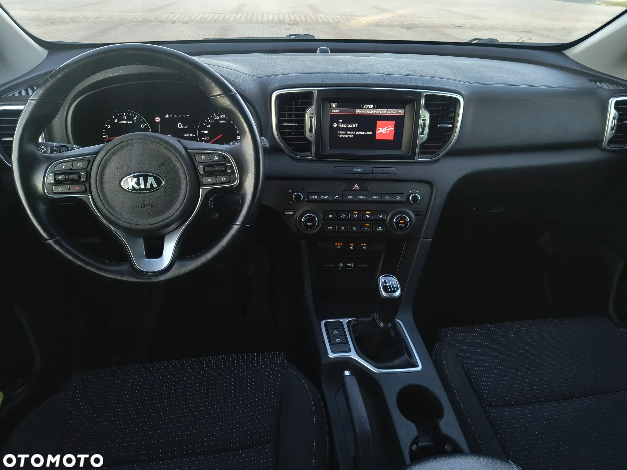 Kia Sportage 1.6 GDI 2WD DREAM-TEAM EDITION - 9