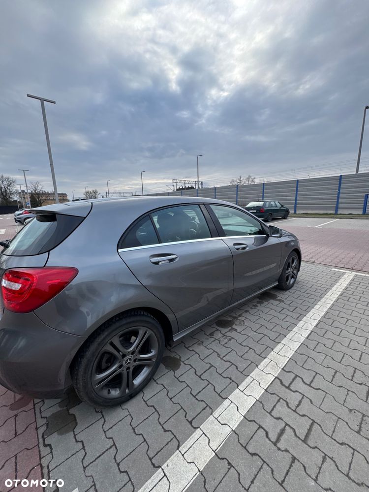 Mercedes-Benz Klasa A 200 (BlueEFFICIENCY) Urban - 7