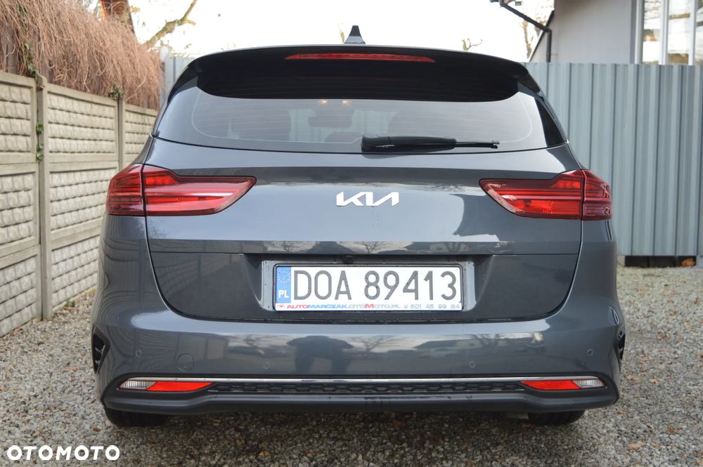 Kia Ceed 1.5 T-GDI Business Line Plus DCT - 6