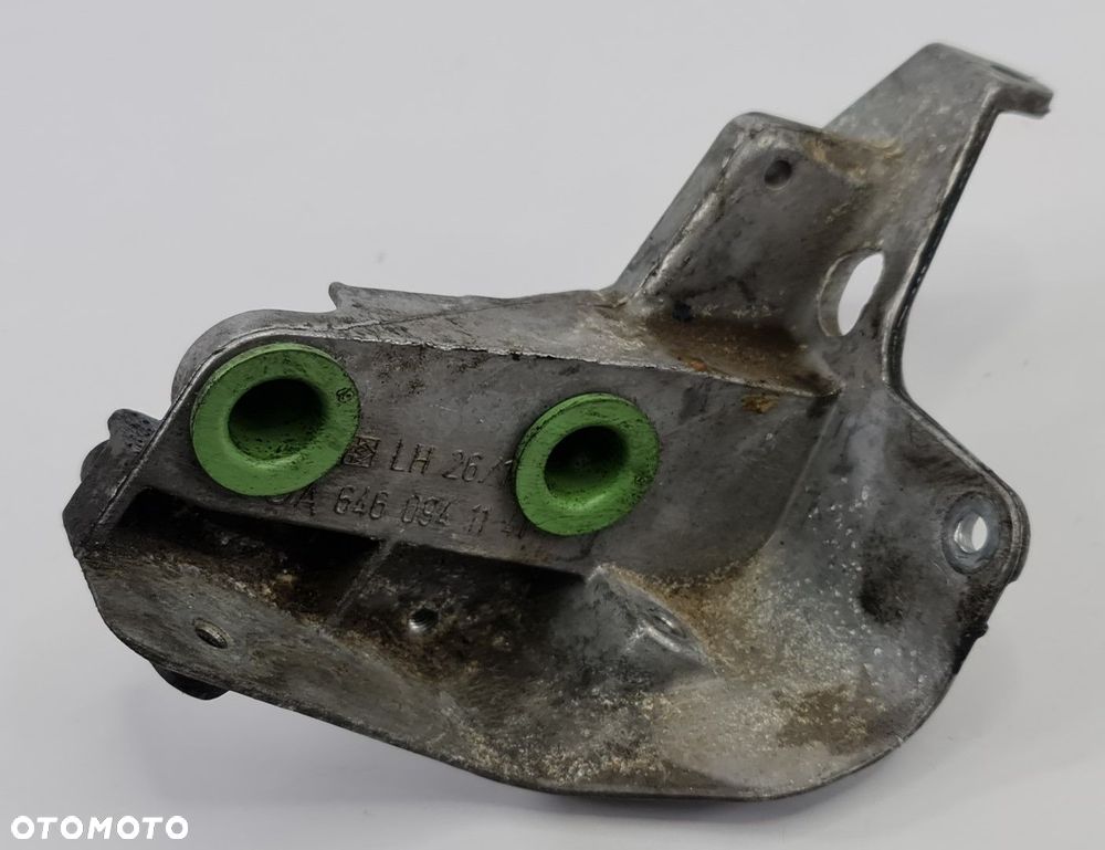 ŁAPA SILNIKA MERCEDES W204 2.2 CDI A6460941141 - 1