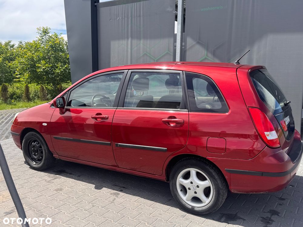 Suzuki Liana 1.6 - 6
