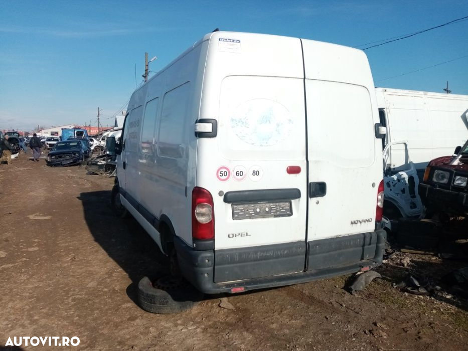 Dezmembrez Opel Movano Renault Master 2.5 diesel - 7