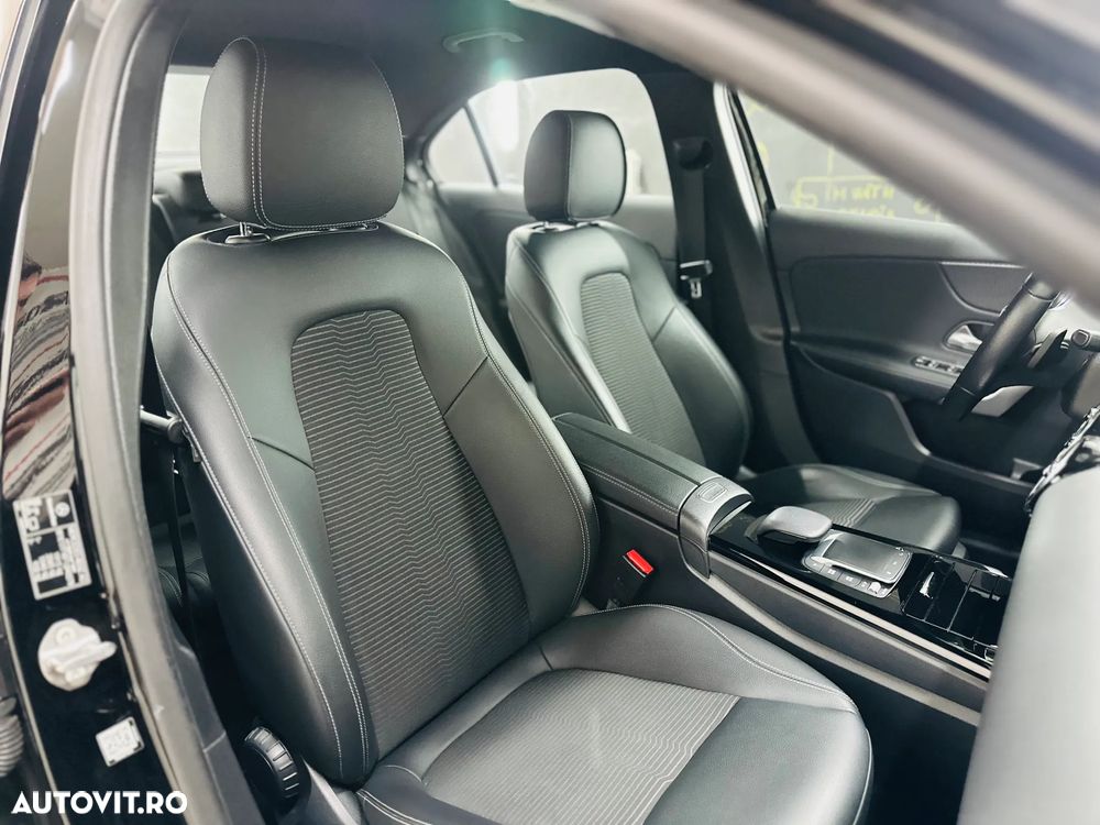 Mercedes-Benz A 200 7G-DCT Progressive - 14