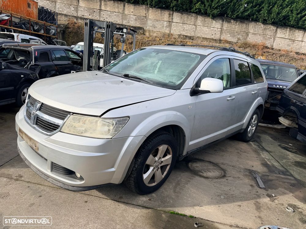 DODGE JOURNEY 2.0 TDI DE 2011 EM CENTRO DE ABATE DE FIM DE VIDA - 2