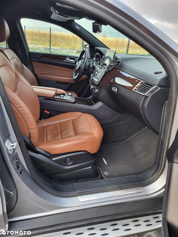 Mercedes-Benz GLE - 8