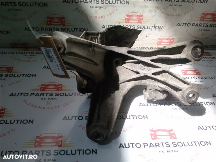 suport motor dreapta audi a 4 2.0 tdi an fabr. 2011 - 1
